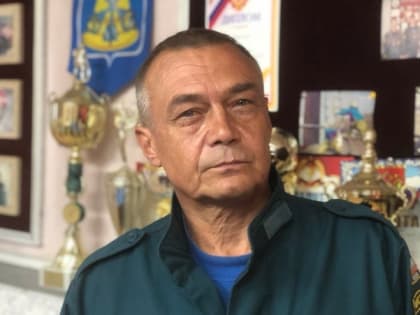 «А кто дверь вставлять будет?»: ветеран пожарной охраны с Сахалина рассказал о службе