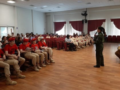 Школьники Долинского района погрузились в период освобождения Сахалина и Курил