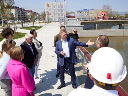 Второй этап реконструкции набережной реки Рогатки будет завершен ко Дню города