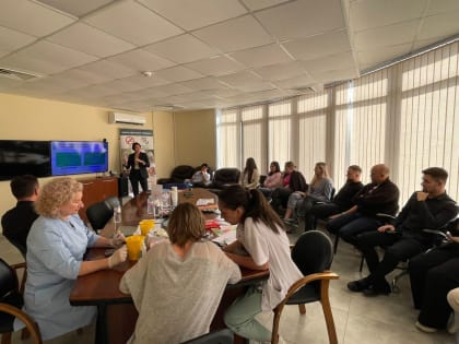 На Сахалине продолжается внедрение программы по укреплению здоровья работников