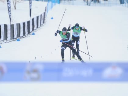 Плечом к плечу: более 1 тысячи человек приняли участие в лыжном марафоне на Сахалине