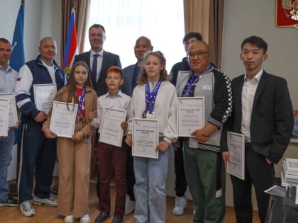 Победителей и призеров Кубка России по тхэквондо чествовали в сахалинском минспорте