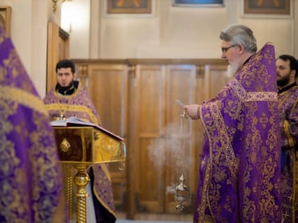 В Южно-Сахалинске прошли заупокойные богослужения о погибших при теракте в 