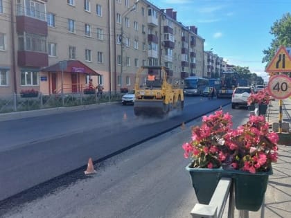 25 июля в областном центре продолжаются работы по благоустройству