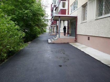 В Южно-Сахалинске 70 дворовых территорий привели в порядок в рамках текущего ремонта