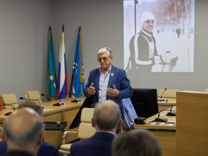 Четырехкратный олимпийский чемпион рассказал сахалинским спортсменам о своем пути к успеху