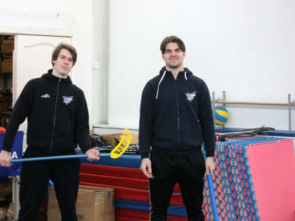 Урок физкультуры от Павла Колотыгина и Тимофея Барсукова