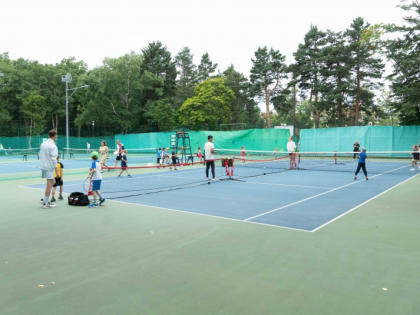 Ежегодный турнир по теннису на кубок мэра стартовал в Южно-Сахалинске