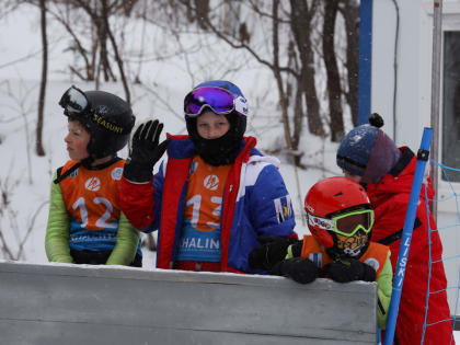 Прыгуны с трамплина полетели за медалями