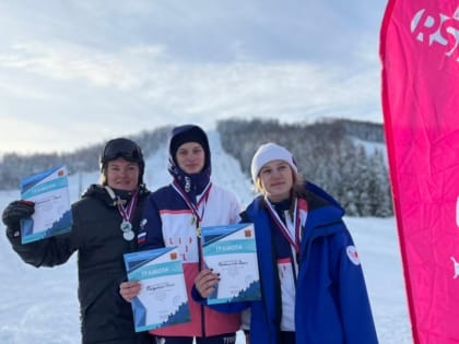 Сахалинские сноубордисты завоевали пять медалей на всероссийских соревнованиях