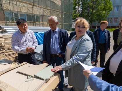 Новая кровля школы №3 Южно-Сахалинска готова на 80 процентов