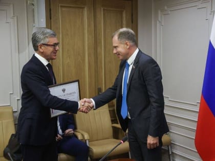 Президент ВАРПЭ Герман Зверев награжден почетной грамотой Совета Федерации