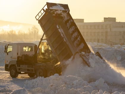 Сегодня в ночь на расчистке Южно-Сахалинска будет задействовано 255 единиц техники