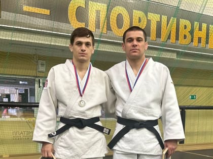 Воспитанники «СШ самбо и дзюдо» завоевали две медали чемпионата Восточного военного округа
