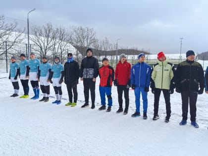 Сахалинцы отметили День защитника Отечества соревнованием по снежному регби