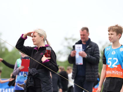 Юные динамовцы преодолели эстафету на полосе препятствий