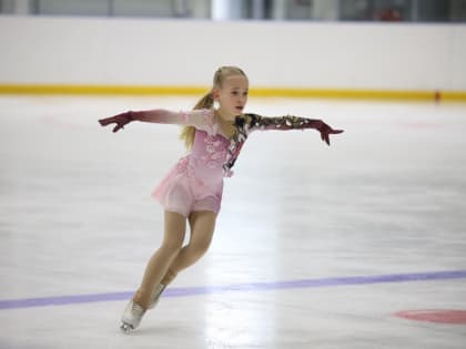 Сильнейших по фигурному катанию на коньках определили в Южно-Сахалинске