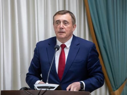 Депутаты заслушали отчет сахалинского губернатора  о деятельности правительства региона в областной Думе