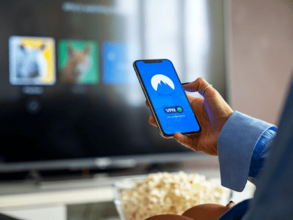 На ночь глядя: новый пакет помощи Украине и запрет на размещение в RuStore VPN-сервисов