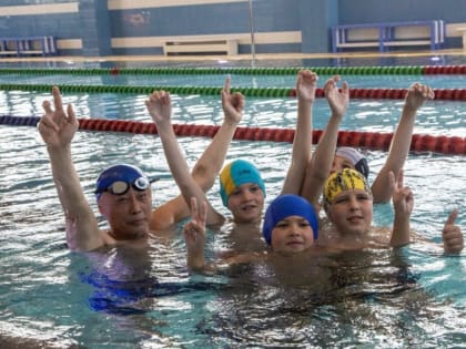 Современный спорткомплекс с бассейном открылся в Аниве