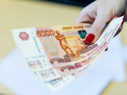 В 2022 году почти 3 тысячи сахалинских семей получили выплаты на первенца