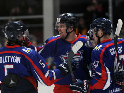 «Сахалинские Акулы» – «СКА-Варяги» – 5:2