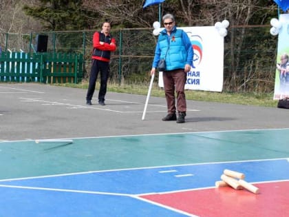 В Корсакове провели соревнования по городошному спорту