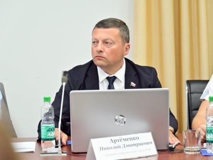 Николай Артеменко получил удостоверение депутата Сахалинской областной Думы