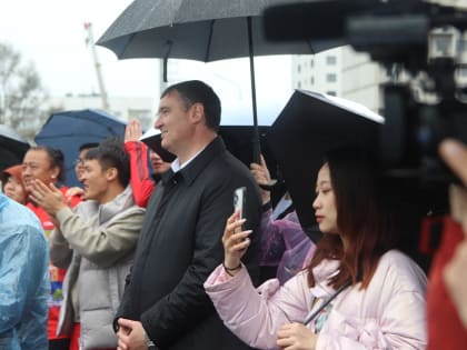 "Его корни - в глубокой древности": В этностиле отпраздновали 362-й день рождения Иркутска