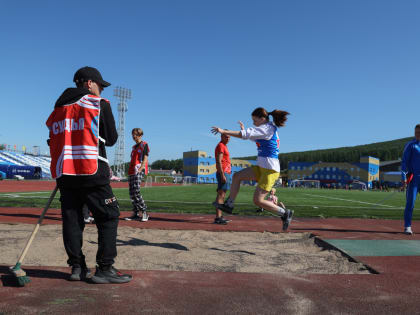 Воспитанники сахалинских спортшкол проверили себя в «Динамовском многоборье»