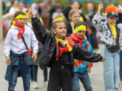 Сергей Надсадин поздравил жителей Южно-Сахалинска с Международным днем защиты детей