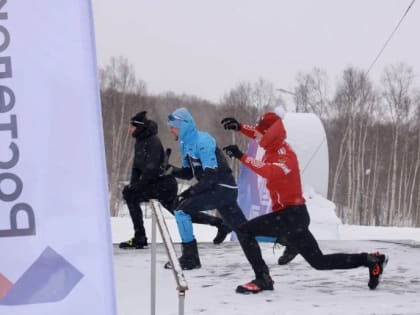 "Урок мечты": Олимпийский призер провел мастер-класс для лыжников в Южно-Сахалинске