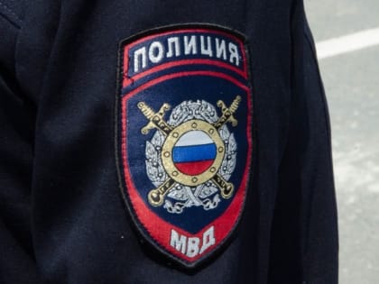 Двое мужчин вытащили из магазина в Корсакове товары на сумму 50 тысяч рублей