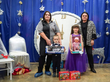 Корсаков присоединился к всероссийской акции «Елка желаний»