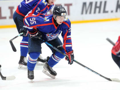 Александр Морозов первым в сезоне забросил 30 шайб!