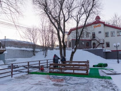 Крещенскую купель оборудовали к празднику в Южно-Сахалинске