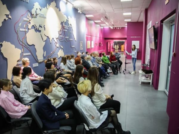 О Российско-Американской компании  рассказали на лекции в музее книги