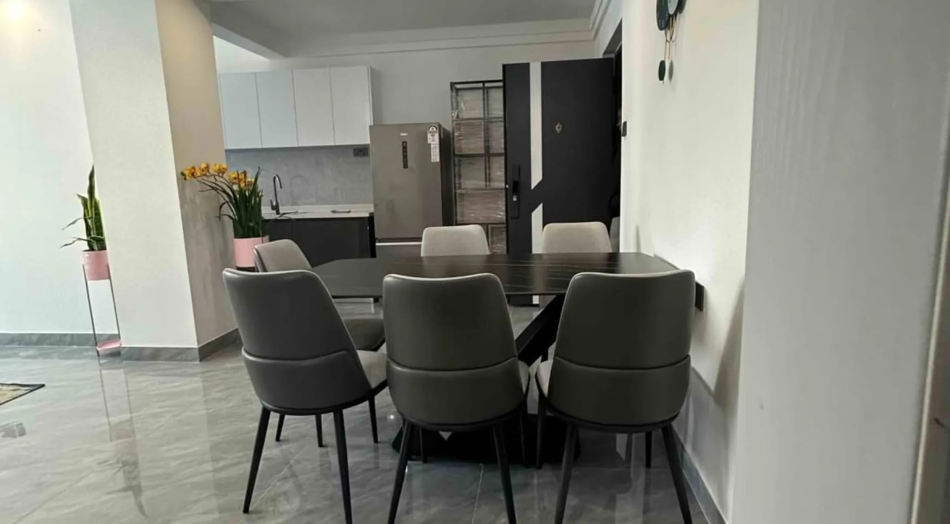 2 BEDROOM APARTMENT FOR SALE IN KILIMANI, NAIROBI FROM KES 9.8 MILLION 2 BEDROOM APARTMENT FOR SALE IN KILIMANI, NAIROBI FROM KES 9.8 MILLION