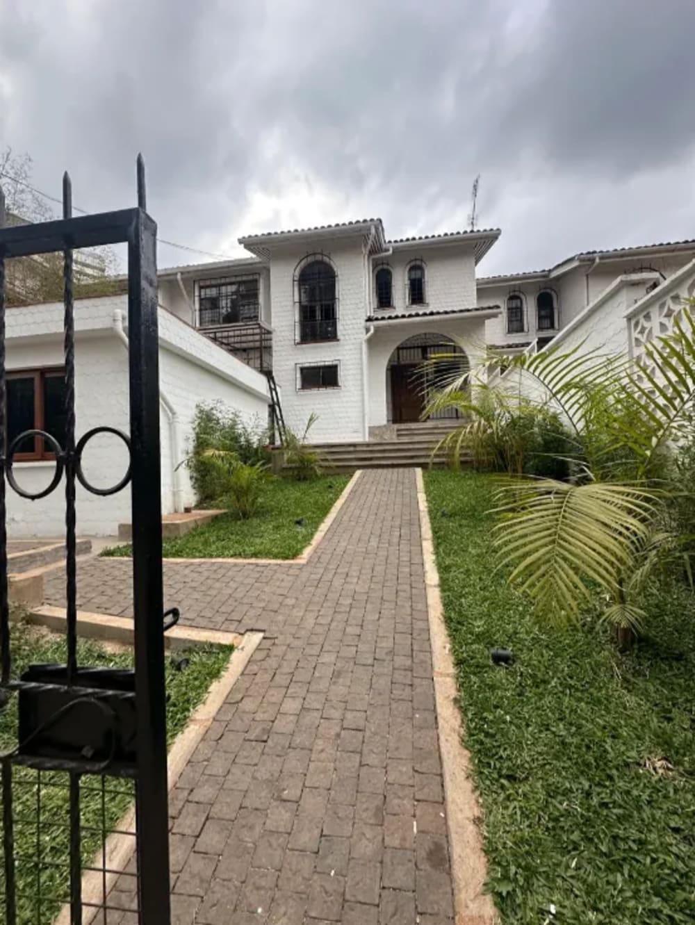 Modern 3-Bedroom + DSQ Maisonettes for Sale in Kileleshwa, from KES 35 Million 0