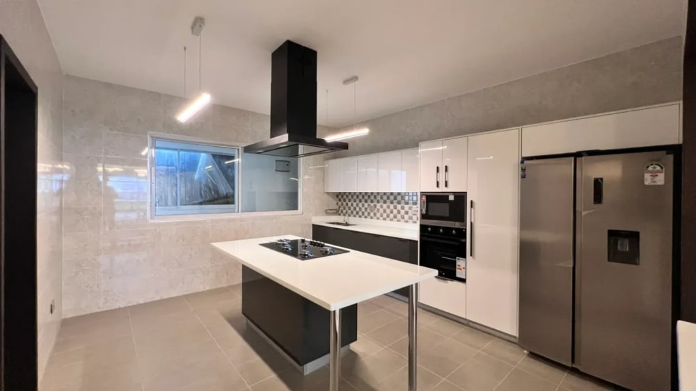 3 Bedroom Apartment for Sale in Riverside From KES 40M 4