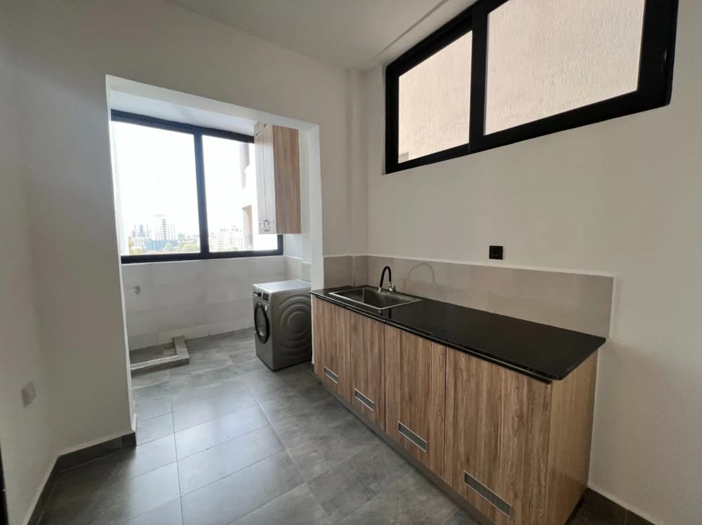4 BEDROOM APARTMENT TO LET IN WESTLANDS FROM KES 400,000 PER MONTH 4 4 BEDROOM APARTMENT TO LET IN WESTLANDS FROM KES 400,000 PER MONTH 4