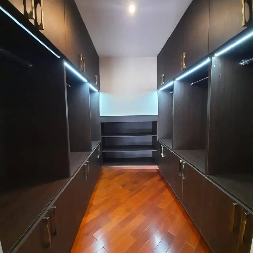 5 BEDROOM APARTMENTS FOR SALE IN LAVINGTON FROM KES 56 MILLION 5