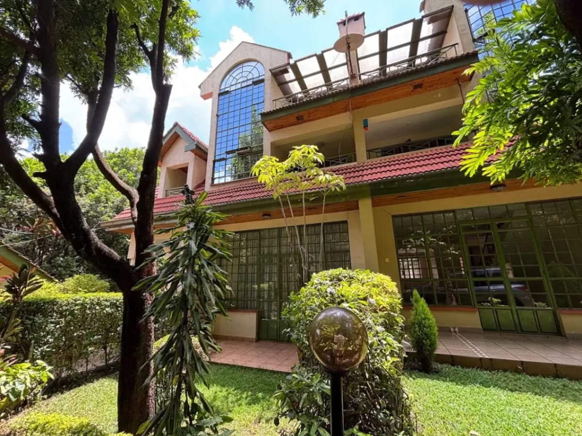 4 BEDROOM VILLAS FOR SALE IN LAVINGTON FROM KES 66 MILLION