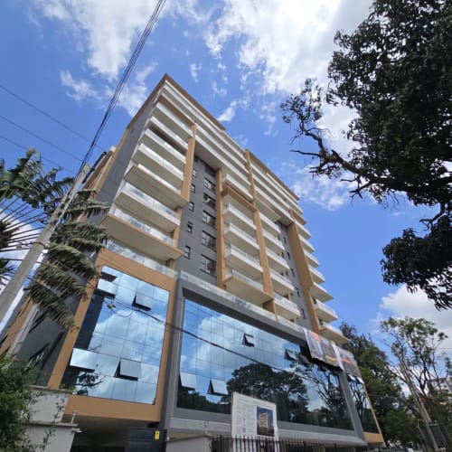 3 Bedroom Apartments with DSQ 3 Bedroom Apartments with DSQ