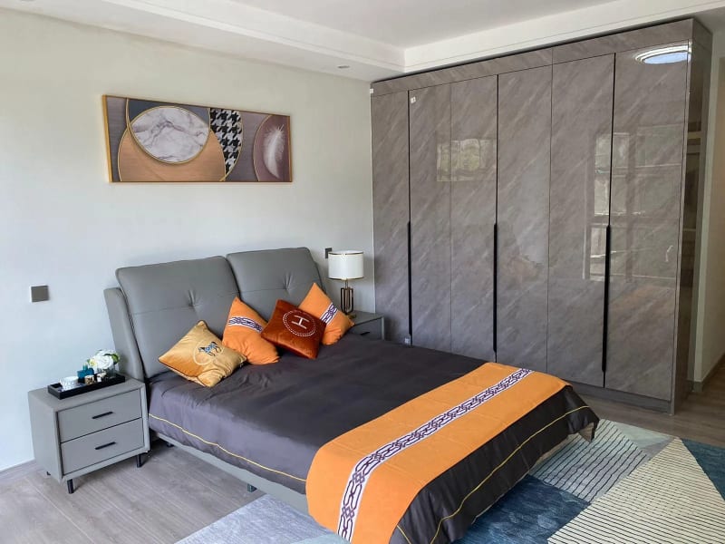 Modern Living on Riverside Drive 2 bedrooms-2
