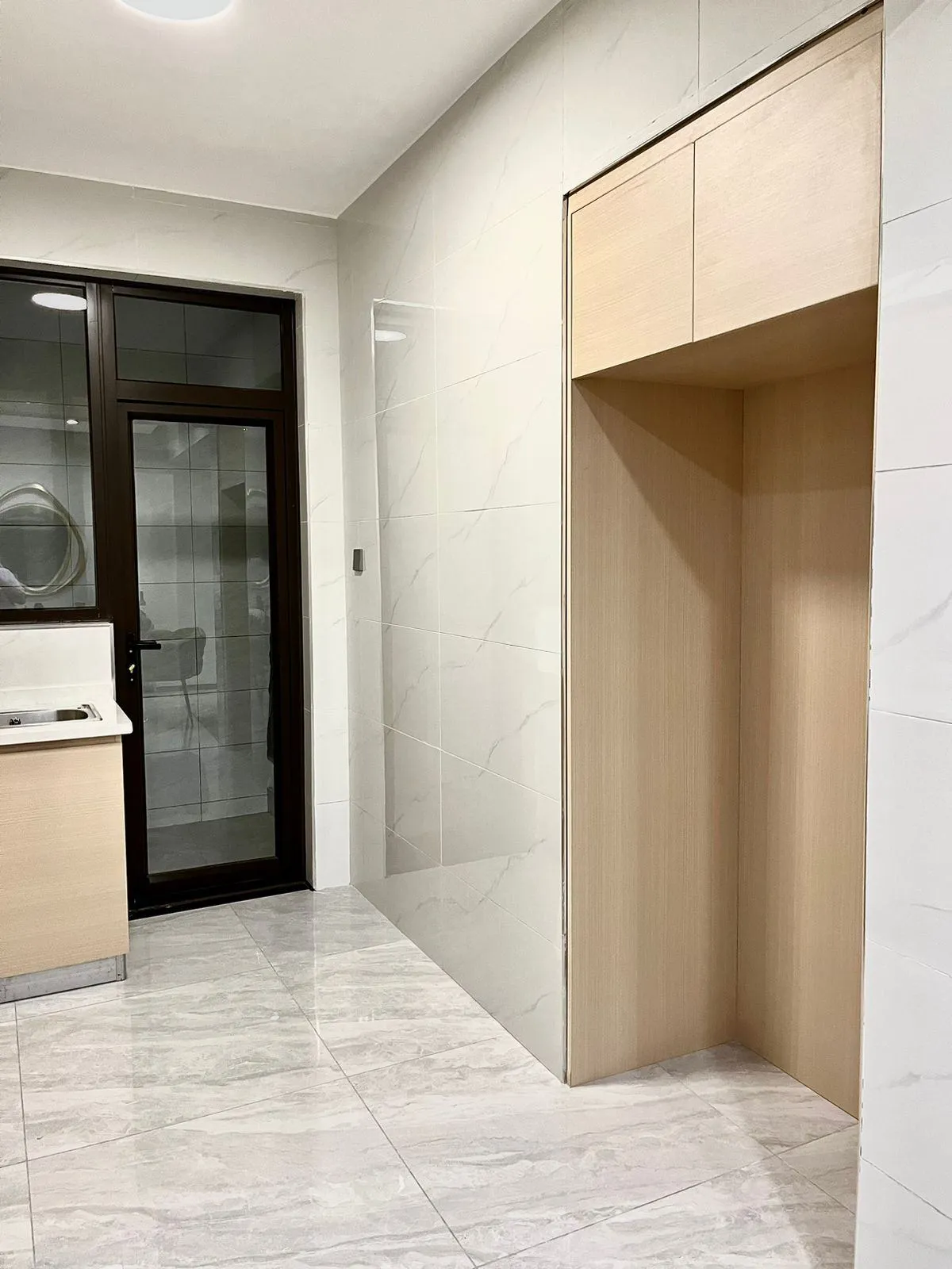 1 & 2-Bedroom Apartments  -1