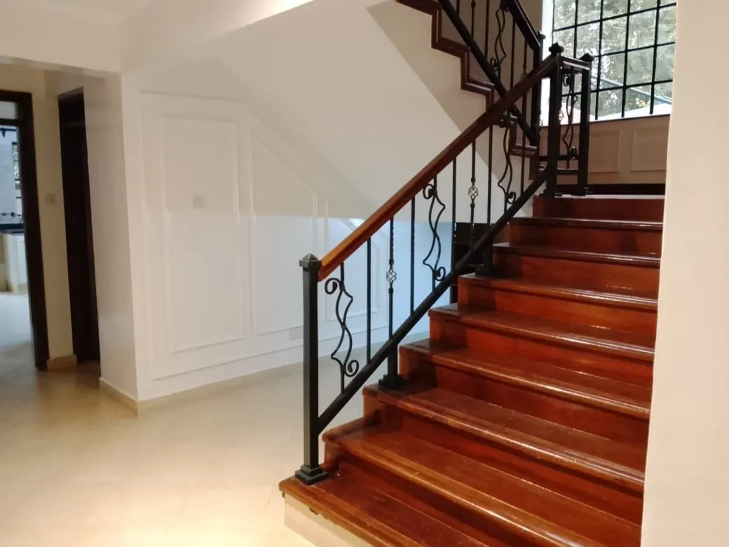 Modern 5 Bedroom All-Ensuite House for Rent – Lavington, Nairobi-0
