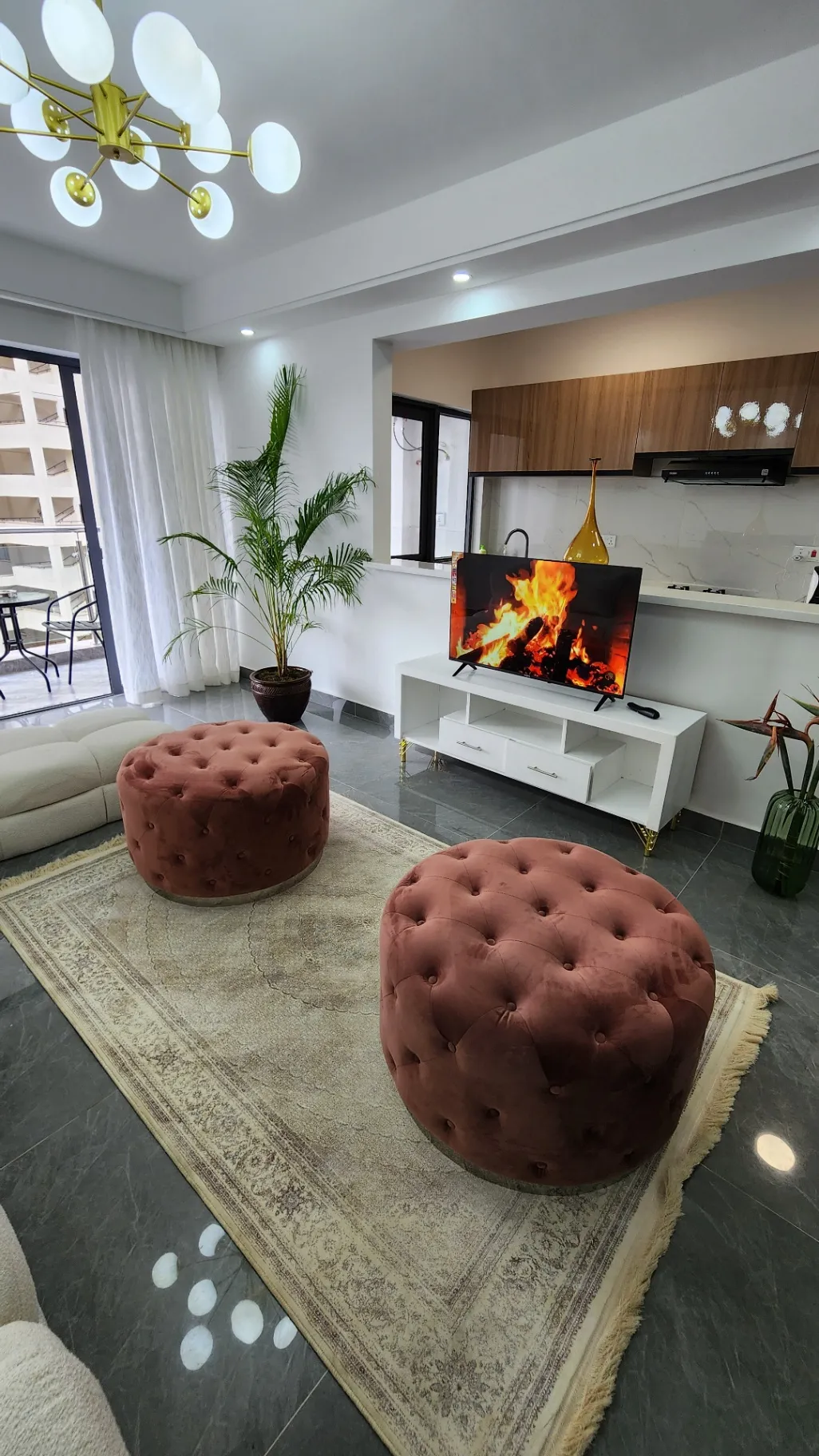 2-Bedroom Furnished Apartment for Rent on Riverside Drive – KES 150,000 7 2-Bedroom Furnished Apartment for Rent on Riverside Drive – KES 150,000 7