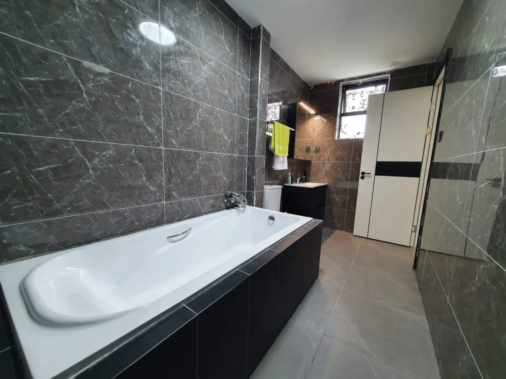 2 BEDROOM APARTMENT FOR SALE IN KILIMANI FROM KES 13.5 MILLION 4 2 BEDROOM APARTMENT FOR SALE IN KILIMANI FROM KES 13.5 MILLION 4