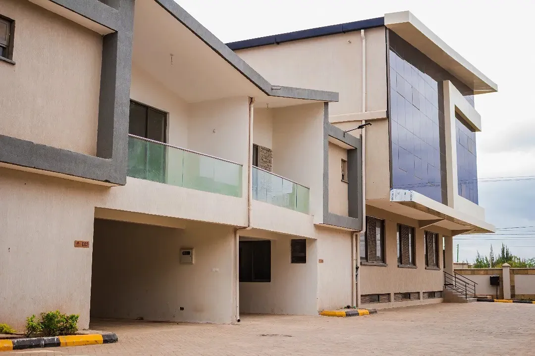 4 BEDROOM TOWNHOUSES FOR SALE IN SYOKIMAU FROM KES 20 MILLION 3 4 BEDROOM TOWNHOUSES FOR SALE IN SYOKIMAU FROM KES 20 MILLION 3